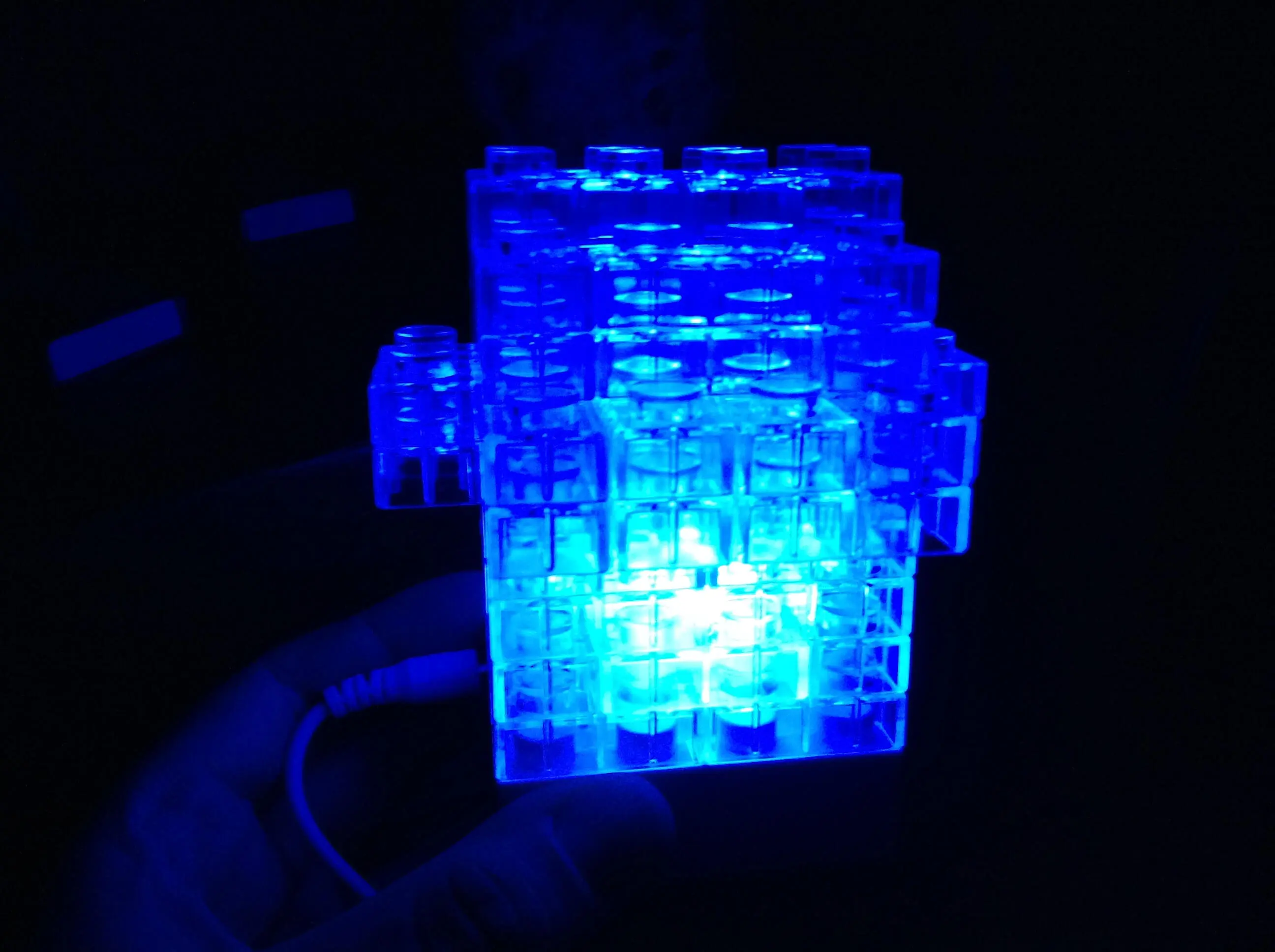 Lampe brique bleu