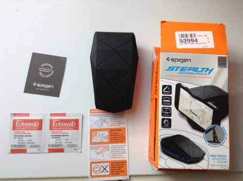 Stealth Spigen contenu