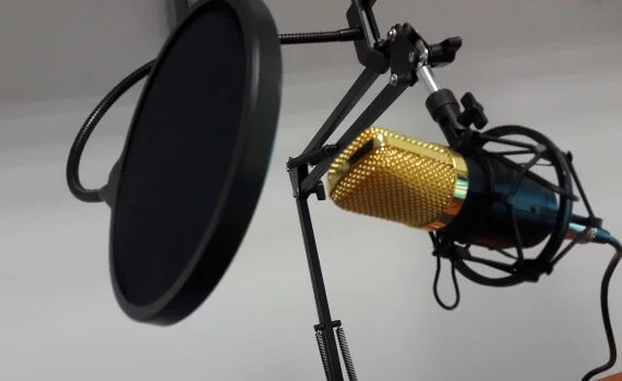 micro_aukey-02