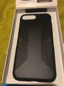 Test / Avis : Coque iPhone 7 Plus Speck Presidio Grip noire 3 IMG 2670 e1522492614790